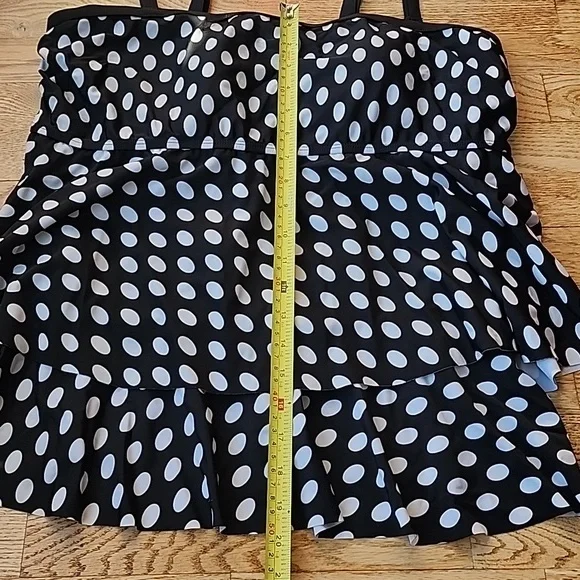 (1X) Black and White Polka Dot Tankini Top Classic Flirty Ruffled Fun Vacation - Picture 3 of 10